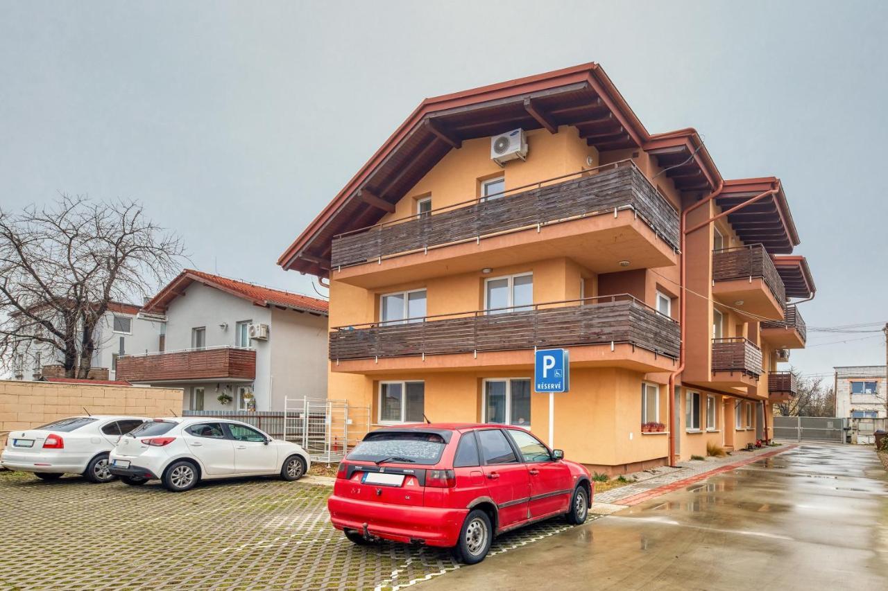 Relax Apartment Bratislava Exterior foto